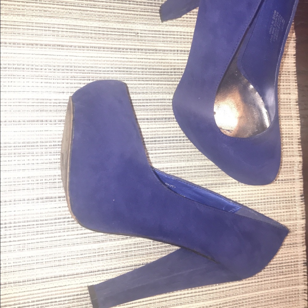 Blue Heels